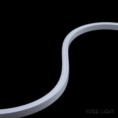 10*10mm Ra90 bande néon en silicone IP67 imperméable à l'eau haut émetteur LED bande néon flexible